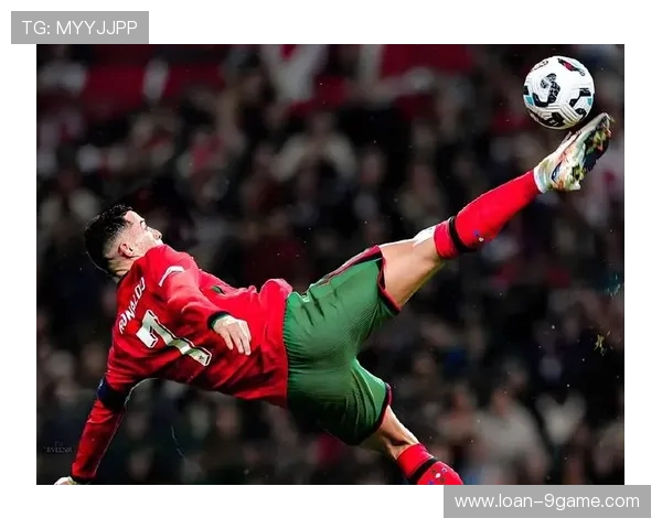 偶像级足球球星的荣耀时刻与赛场传奇全面深度解析